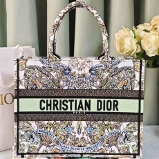 Christian Dior Shopping Bags